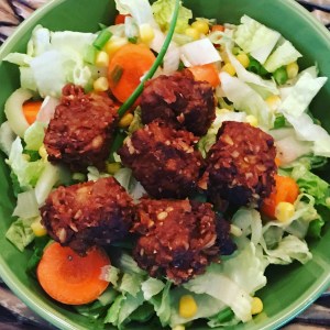 Sambel Goreng Tempeh Salad | @jlgoesvegan