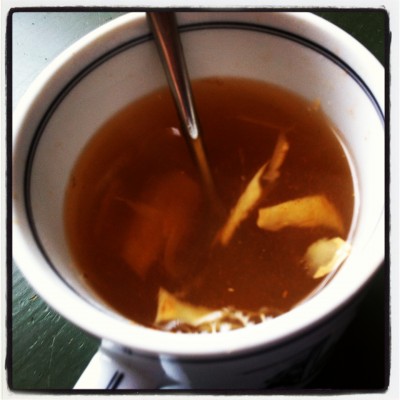 Ginger tea with vinegar and cayenne pepper