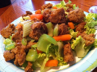 Crumbled Field Roast Sausage Salad on JL goes Vegan